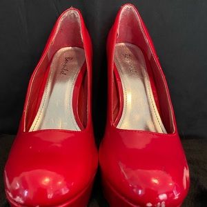 Bonnabil Red Stilettos